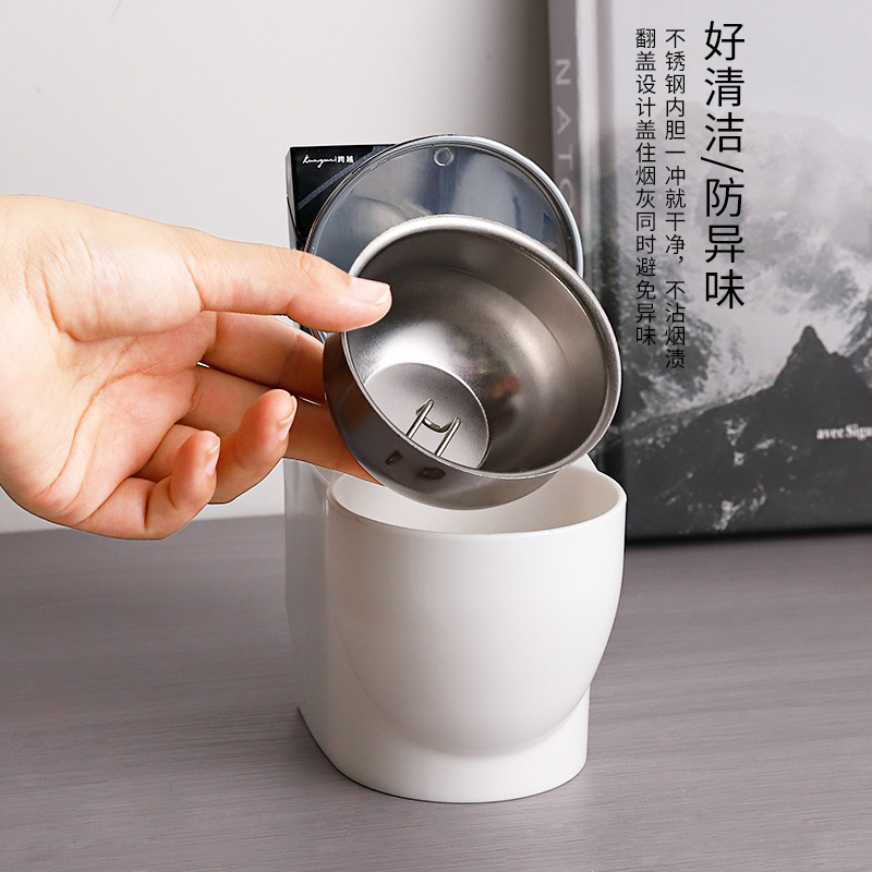创意壁挂烟灰缸家用马桶带盖客厅办公卧室洗手间高级感防飞灰摆件详情6
