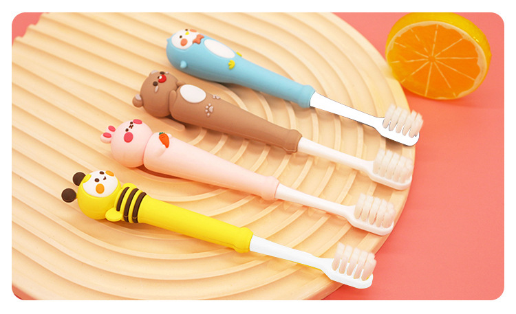 厂家供应卡通儿童牙刷口腔清洁小头软毛牙刷2-6岁幼儿万根毛牙刷详情10