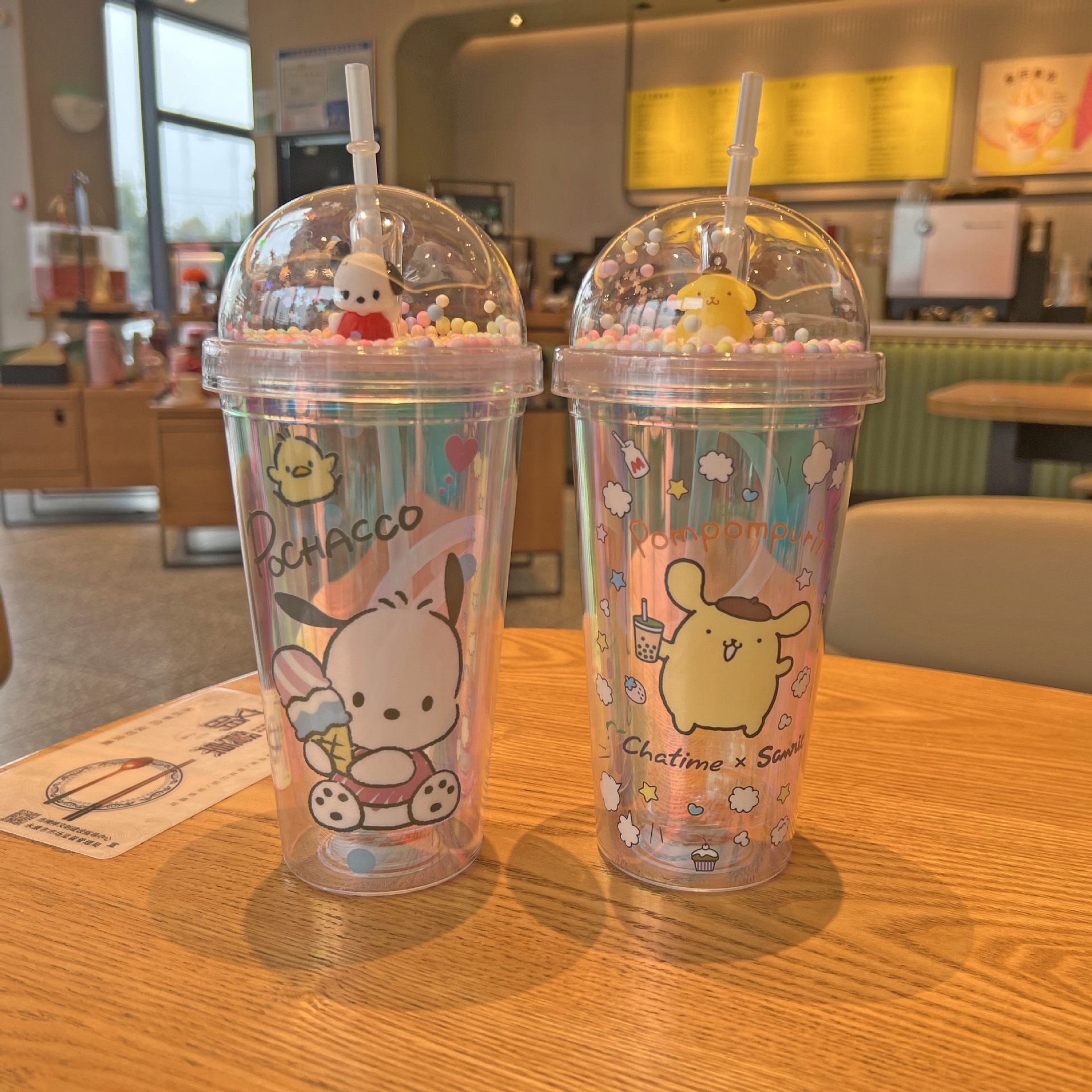 外贸新款三丽鸥镭射塑料吸管杯批发双层碎冰杯卡通塑料杯观景杯子详情2