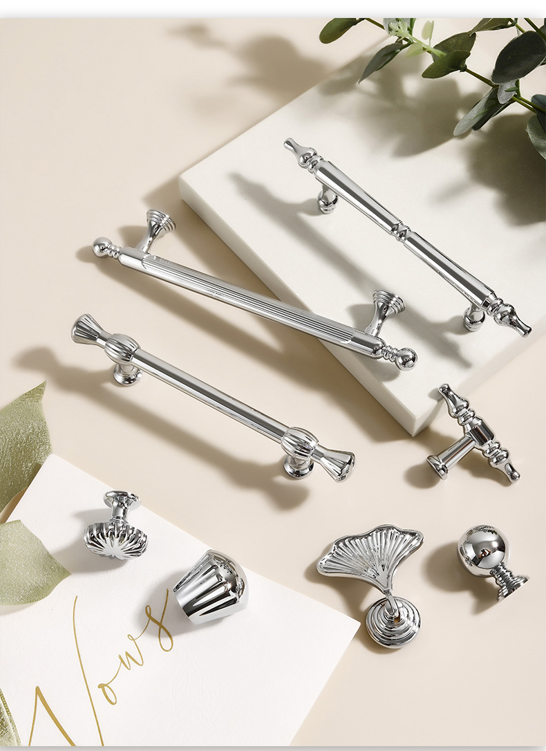 法式锌合金衣柜门拉手现代简约镀铬亮光银色抽屉单孔橱柜实心把手详情18