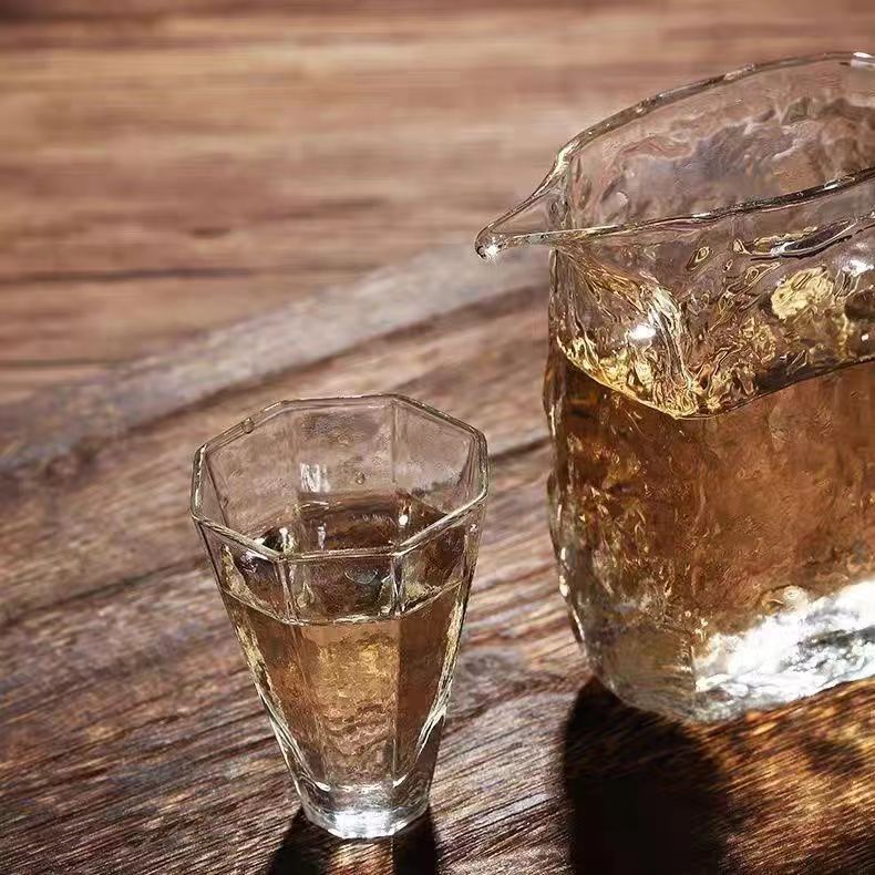四方玻璃公道杯耐热锤纹加厚分茶器创意功夫茶鹰嘴公道杯家用匀杯详情10