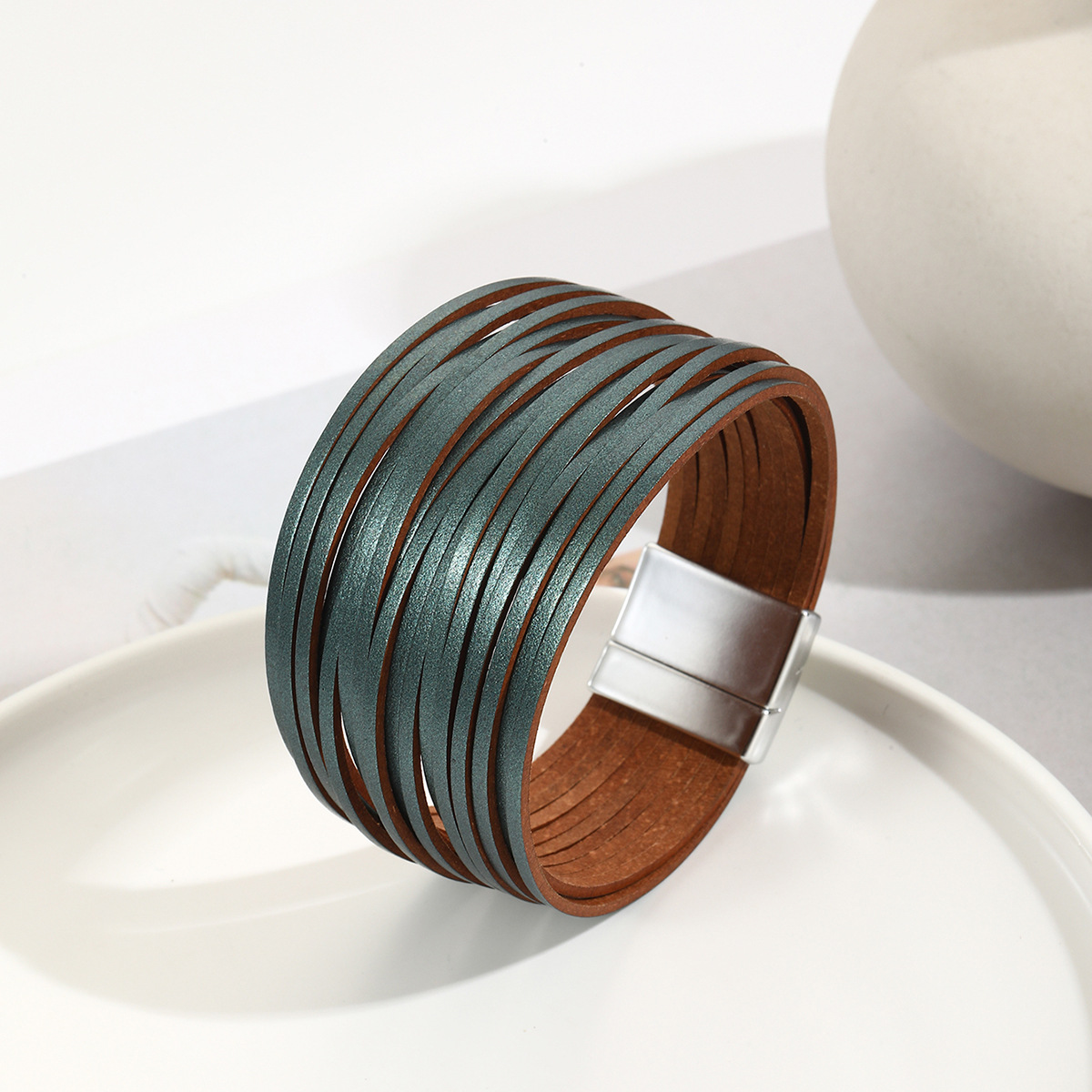 新款亚马逊多条渐变男手环皮绳混色百搭女士PU皮革皮手链磁扣手镯详情34