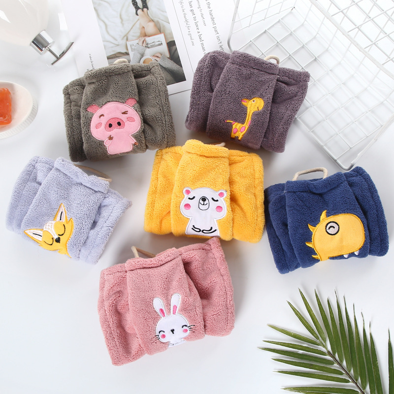 【 Chi Jia 】 High-density coral fleece cartoon embroidered hanging towels, hand towels, kitchen rags, handkerchiefs, absorbent towels pic 3