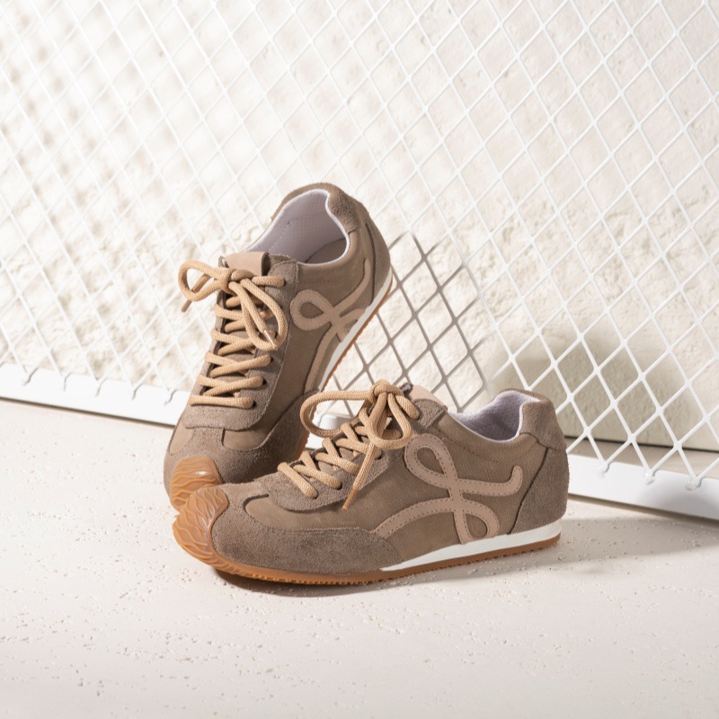 旅途牛皮女鞋复古真皮休闲鞋女春夏新款百搭大头阿甘德训鞋女详情3