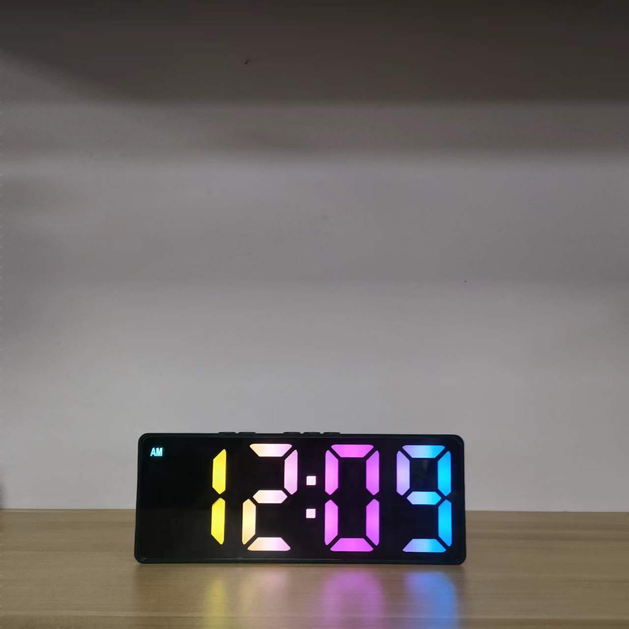Color screen simple LED electronic alarm clock, student plug-in dual-purpose small alarm clock, digital clock, voice-controlled temperature clock pic 38