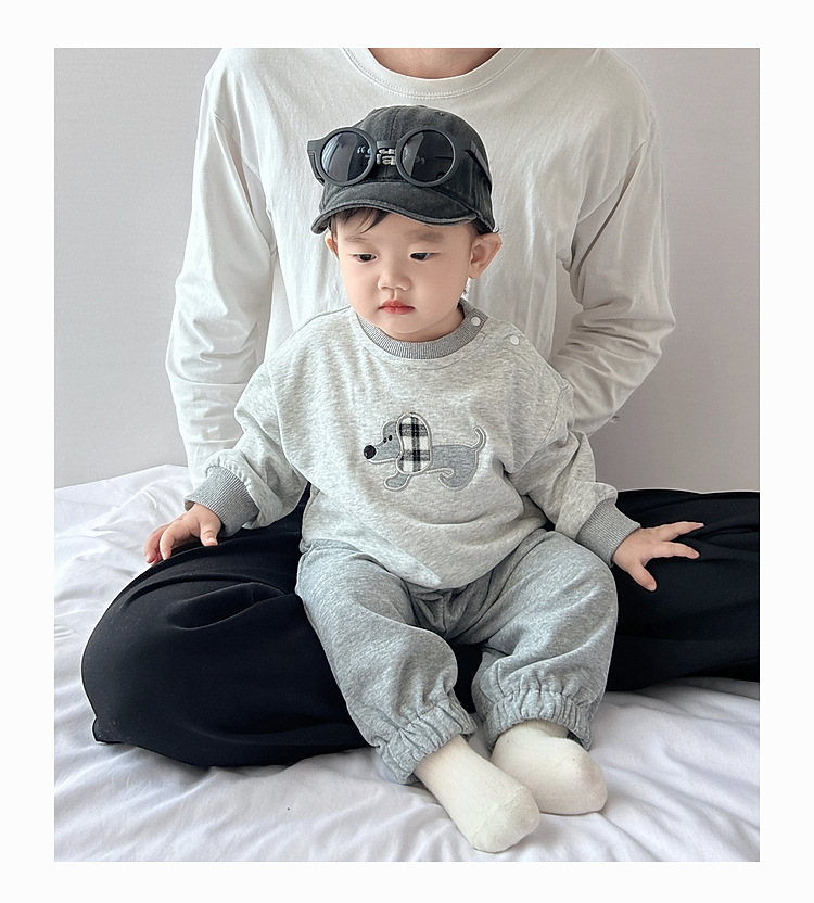 婴幼儿网红春秋套装男童小狗卫衣卫裤秋季两件套小童帅气韩版童装详情14
