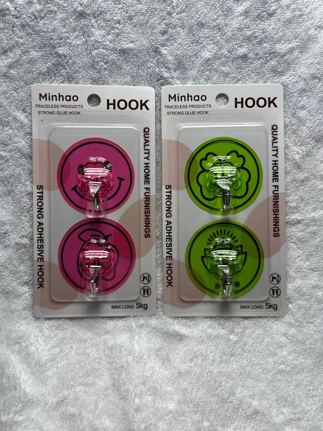 New round gold-embossed film plum blossom sheet iron hook, no drilling, no mark hook, living room wall-mounted door, rear hanging bag hook pic 1