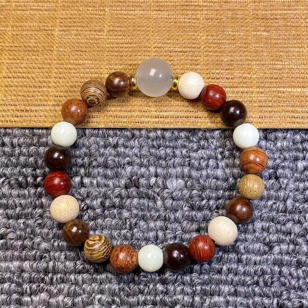 Green sandalwood bamboo Joint Rising Moonstone bracelet Running Ring style for men and women Sandalwood bracelet DIY pic 9