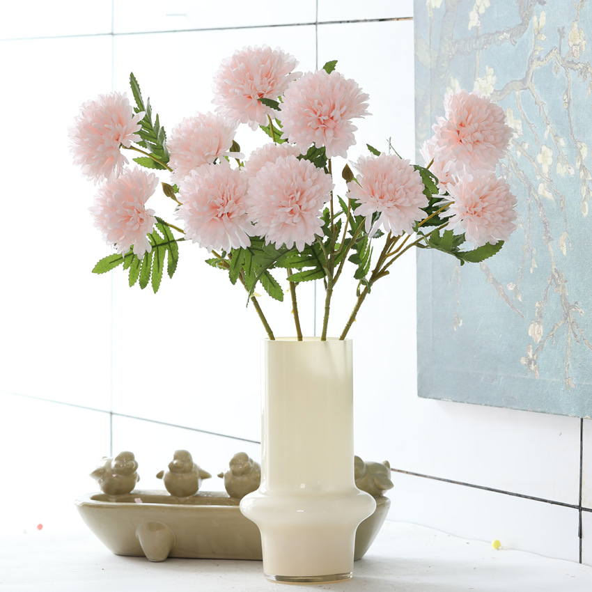 Factory direct sales of 3 round chrysanthemum artificial flowers, silk flowers, chrysanthemum home decoration scene arrangement, ball chrysanthemum artificial flower gift box, bright and realistic, with outstanding temperament pic 2