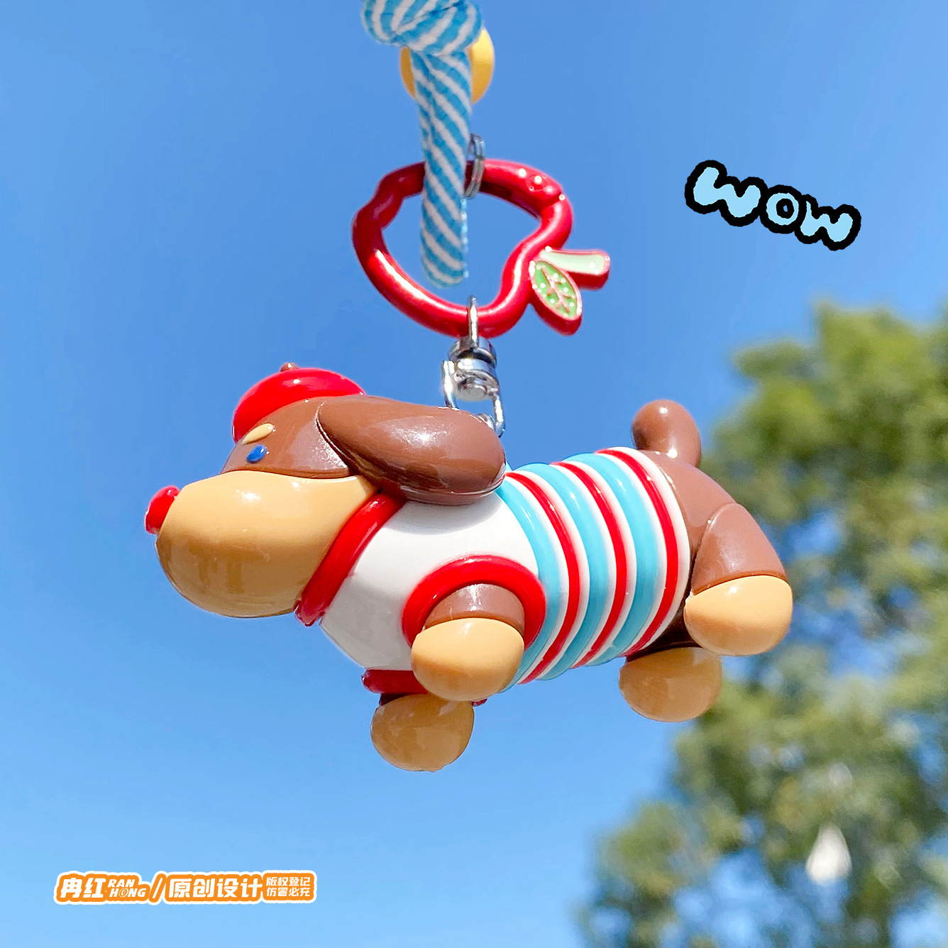 创意潮流苹果腊肠狗公仔钥匙扣趣味可爱闺蜜情侣包包挂件礼物货源详情7