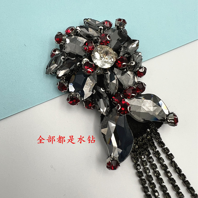 Customized rhinestone shoulder badges, hand-nailed beaded corsages, DIY claw chain pendants, clothing accessories and accessories, heavy industry pocket fabric stickers pic 3