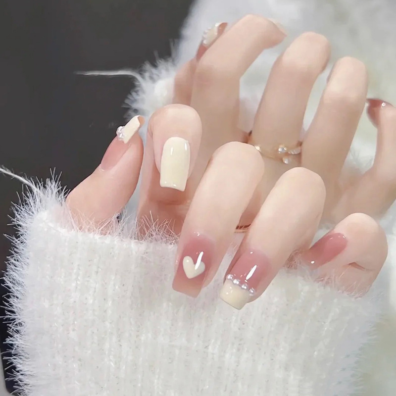 Wholesale of handcrafted wearable nails for Internet celebrities, medium and long heart-shaped diamond nail nail plates, nail patches, false nails, jelly glue pic 37