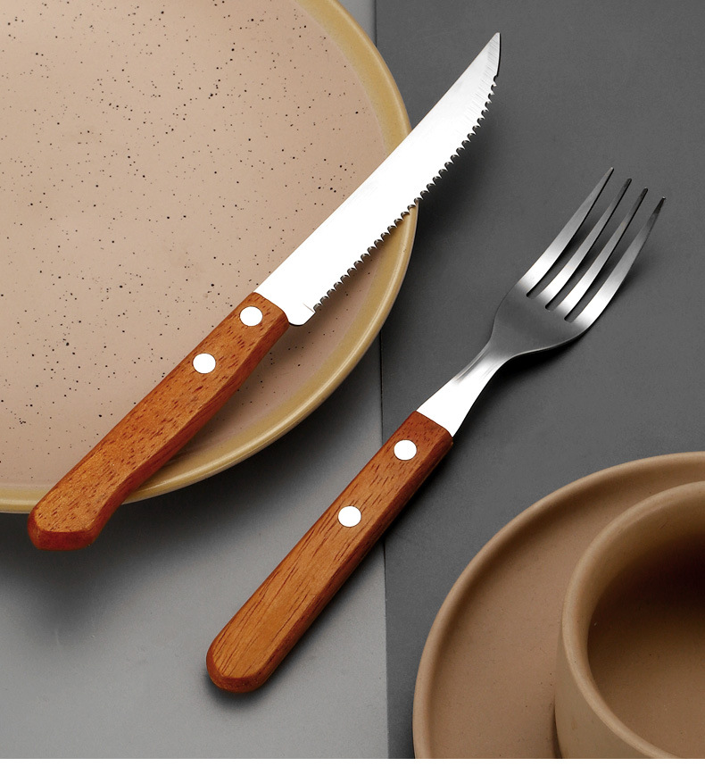 410不锈钢红木柄牛排刀叉餐叉甜品勺 西餐厅西餐刀叉勺礼品四件套详情11