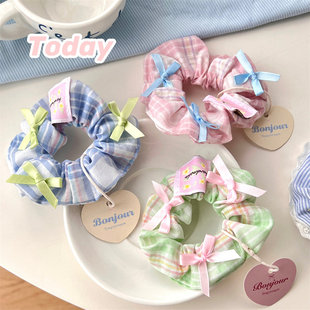 The simple matte sea salt blue hair band is elegant and versatile, with a girlish heart. It features a high-elasticity, durable and seamless hair accessory pic 3