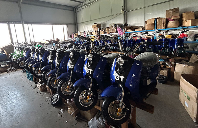 跨境电动小龟王电动车 36v儿童迷你两轮摩托铅酸电瓶车多色可选详情6