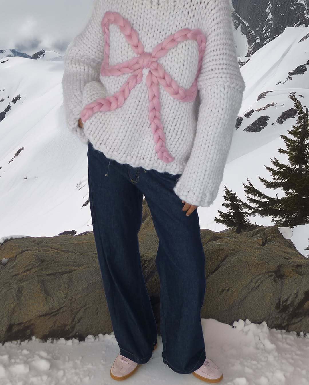 2025 Foreign trade Europe and America Autumn and winter sweater for women, Amazon cross-border loose round-neck hand-cranked embroidered bow pullover pic 6