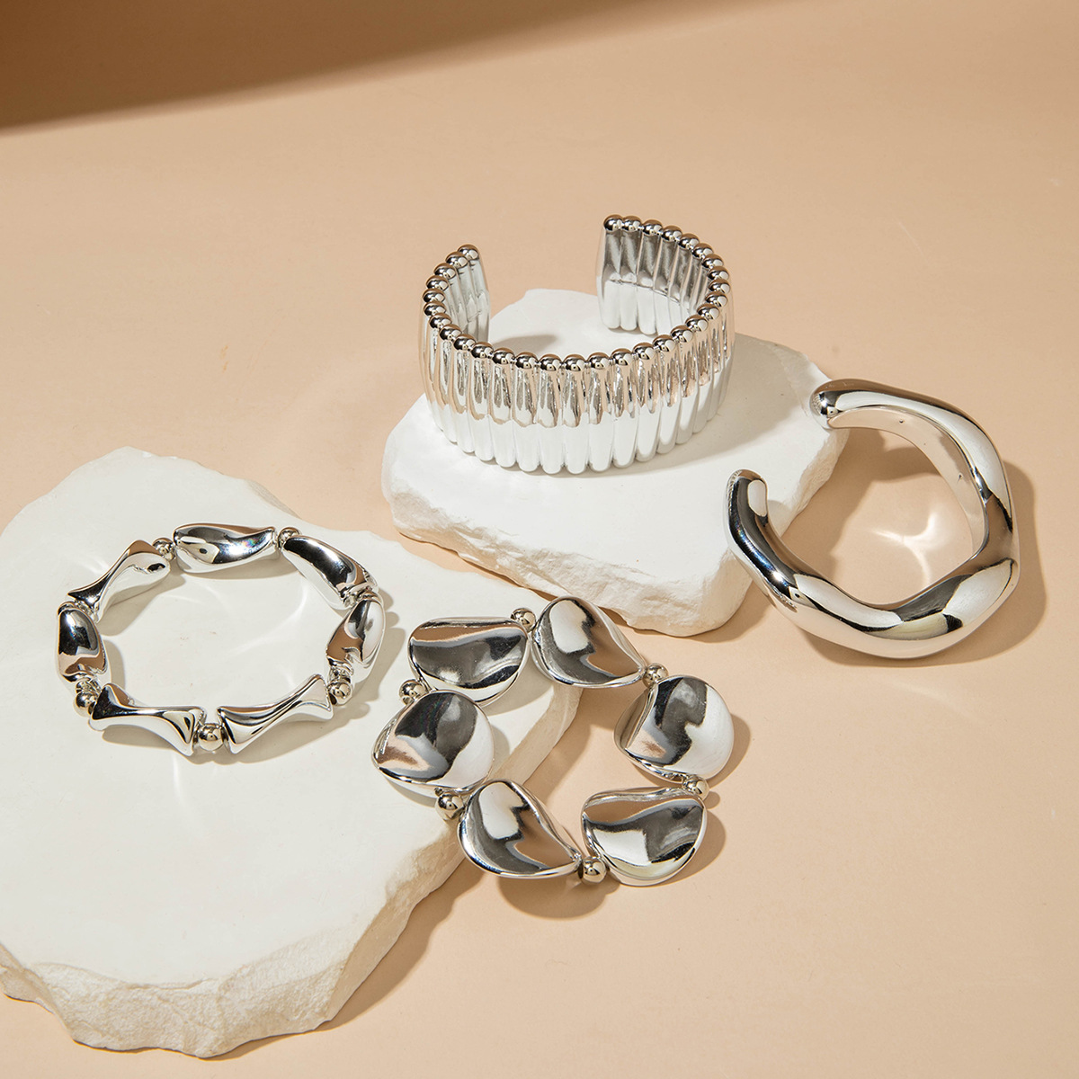 欧美跨境新款多层线条缠绕几何开口手镯套装朋克风波浪形串珠手链详情113