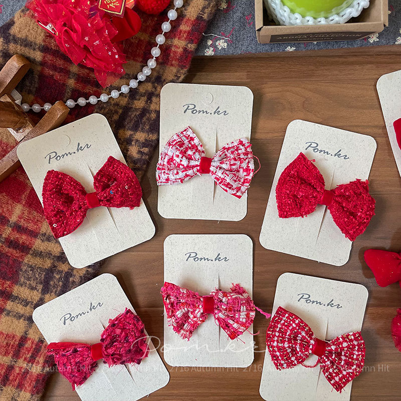 新款韩版红色系蝴蝶结发夹手工布艺儿童侧边碎发刘海夹甜美边夹女红色蝴蝶结发夹 毛呢网纱款带装饰 含皇冠玩偶 少女喜庆精致发详情4