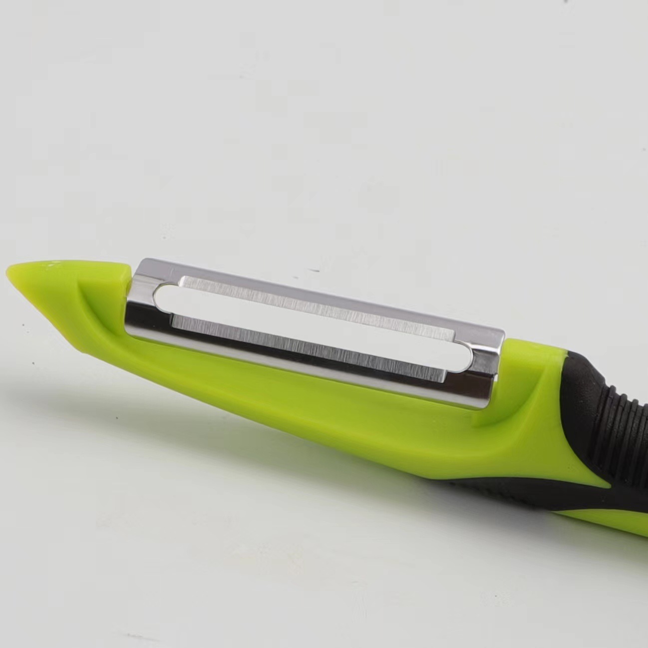 New type of peeler, anti-slip stainless steel peeler, fruit and vegetable peeler, household melon peeler, kitchen worker, factory direct sales pic 6