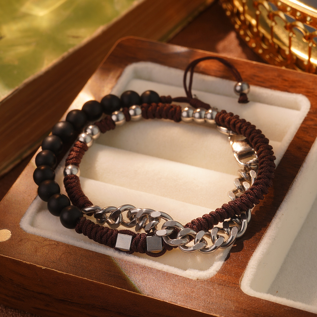 Ethnic style, unique tassel and beaded bracelet, elegant and niche design, retro hand-woven, wealth-attracting artistic jewelry pic 24