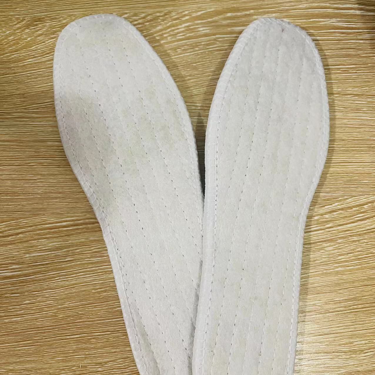 【 Zone 1-8 】 Blue Phoenix Tail Insoles 100 per bundle 1200 per piece Blue Phoenix Tail Insoles for both men and women, comfortable for sports, soft and breathable insoles, one yuan supply pic 4