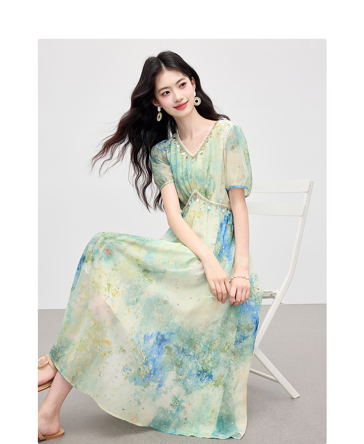 贝壳亮片织带收腰油画晕染裙子女夏小众设计显瘦飘逸波嬉风长裙详情5