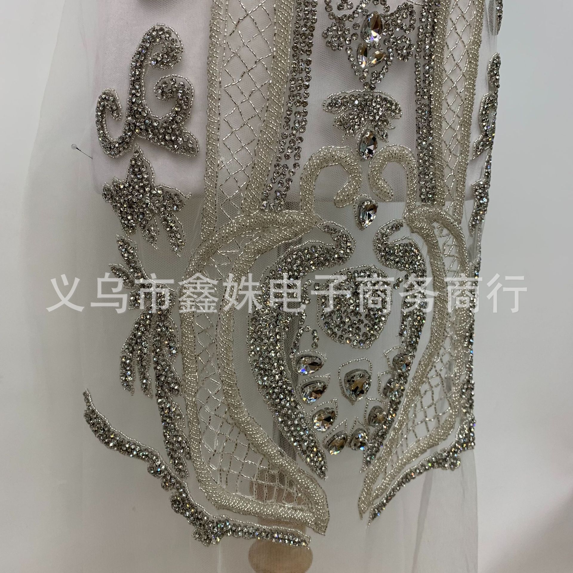 High-quality handcrafted beaded luxury cut-out sexy dress, rhinestone bridal dress, large-sized cut pieces, clothing accessories pic 3