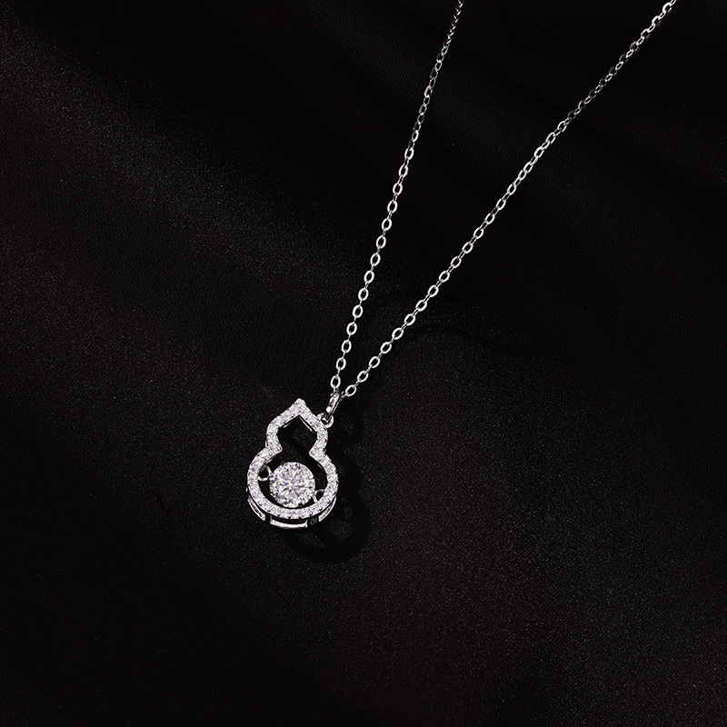 S925银微镶锆石轻奢小众高级设计感简约灵动款葫芦跳动的心项链详情4