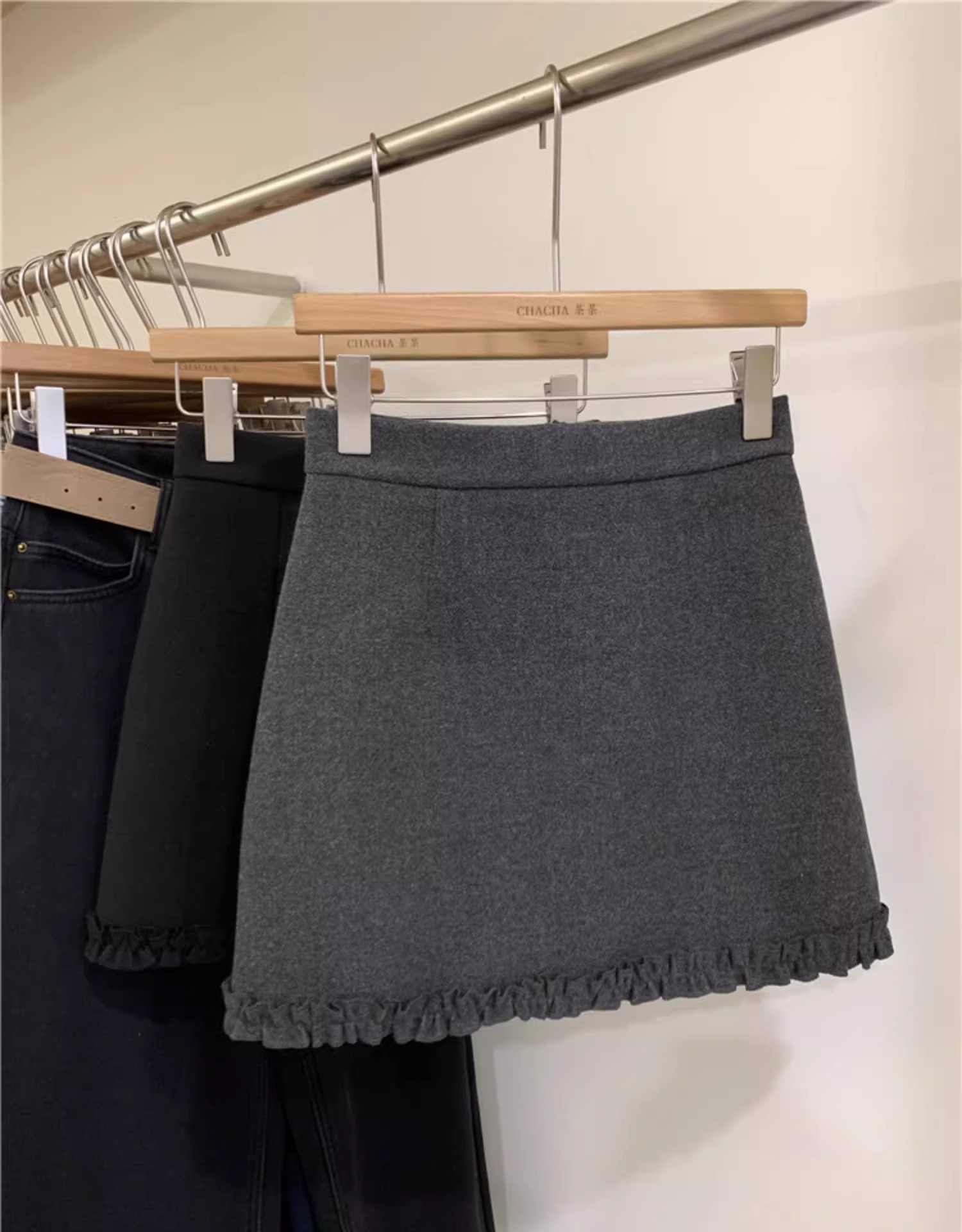 灰色毛呢半身裙女2025秋冬高腰a字包臀裙花边拼接显瘦短裙小个子详情6