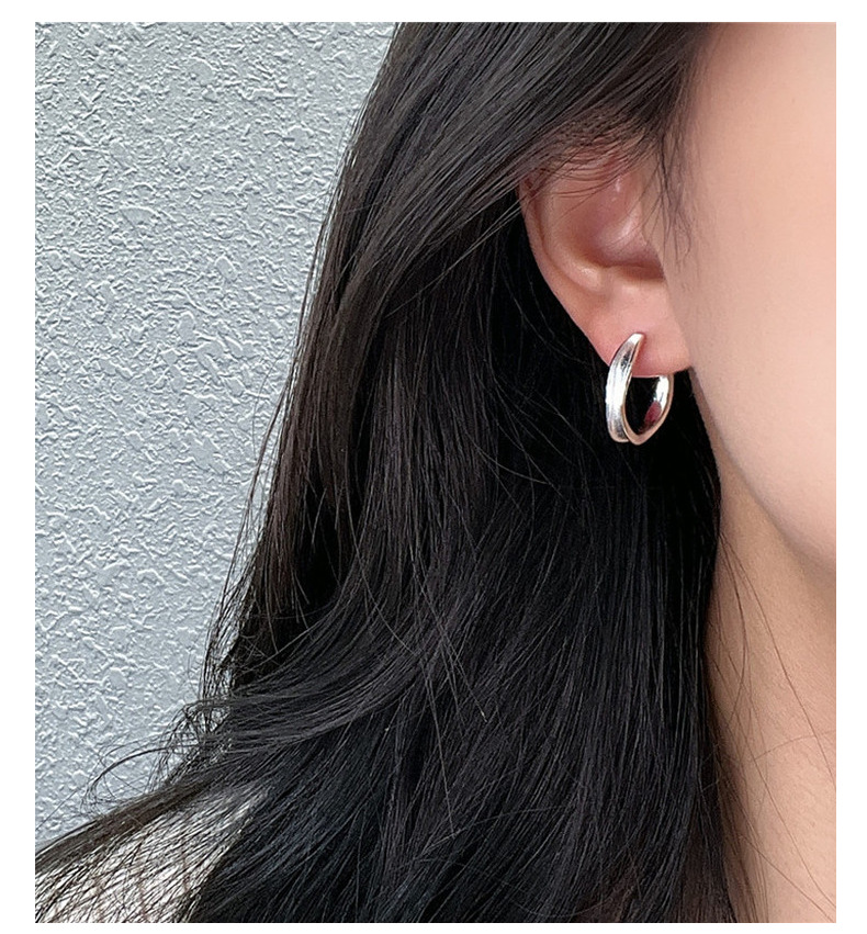 S925 sterling silver basic style Korean-style bright silver C-shaped earrings, retro style Korean fashion earrings wholesale pic 16