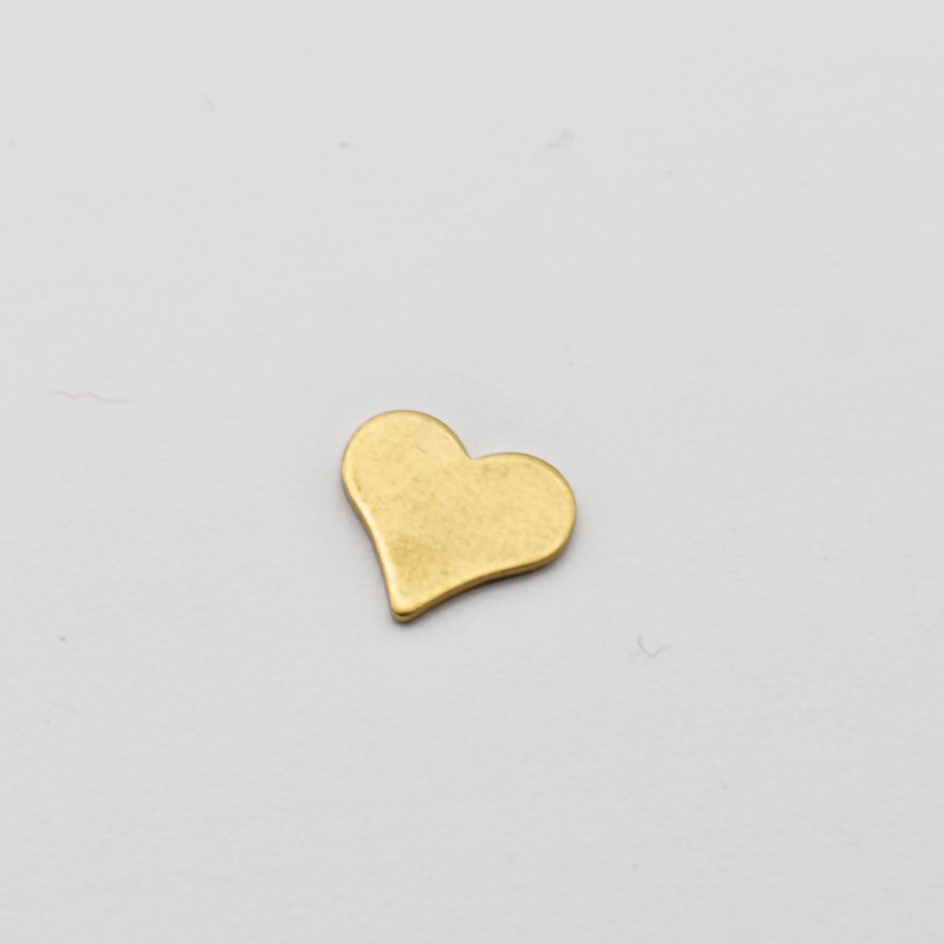 New best-selling bracelets, ear clips, pendants, necklaces, DIY copper jewelry accessories, welded hole-free heart pieces pic 11