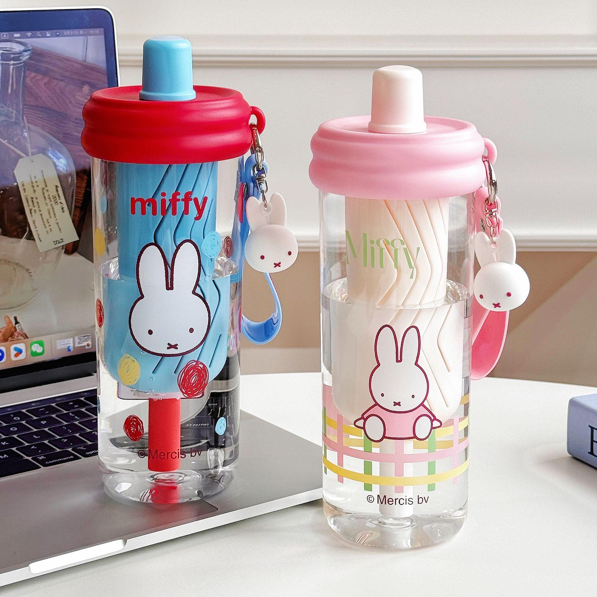 The new Miffy Rabbit plastic straw cup, cartoon tritan water cup, student high appearance level, tea-water separation dual-drinking cup pic 16