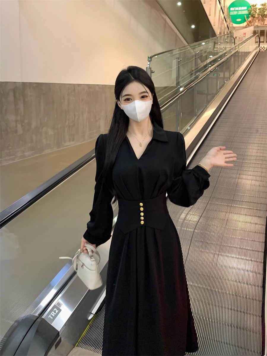 Autumn and winter light luxury French V-neck style, large-sized casual, waist-cinching and slimming, high-waisted women's clothing, slightly plump, popular online dress pic 21