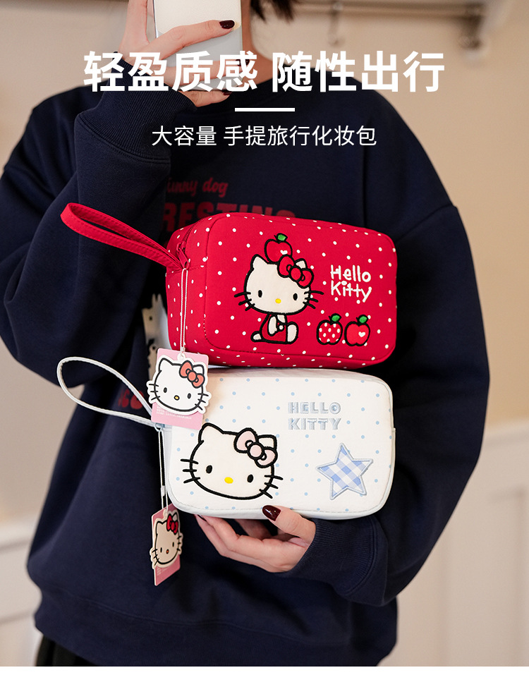 凯蒂猫HelloKitty化妆包高颜值大容量清新甜美可爱卡通手拿收纳包详情2