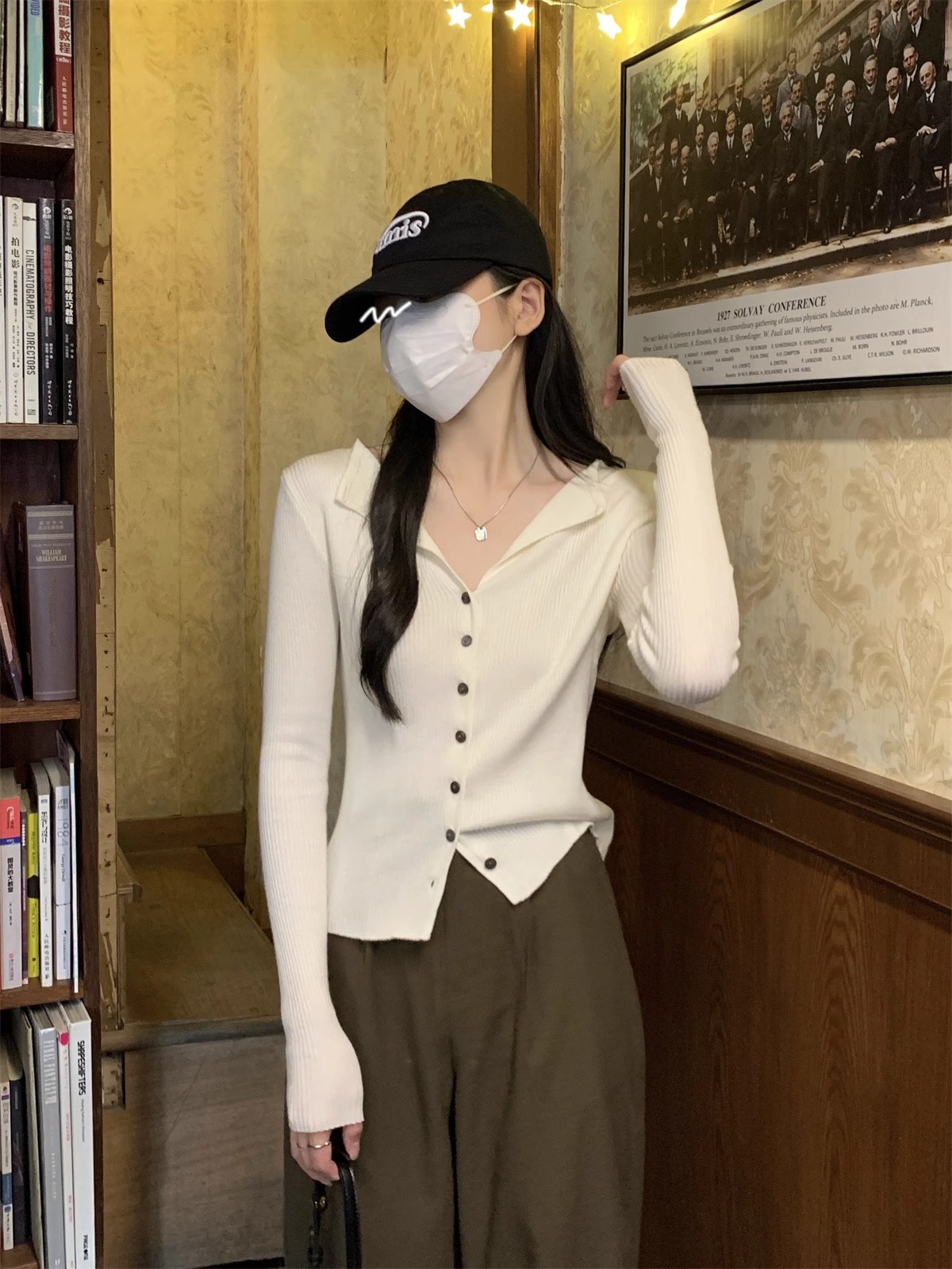 法式翻领长袖针织开衫女秋季2024新款小众设计感修身打底短款上衣详情14