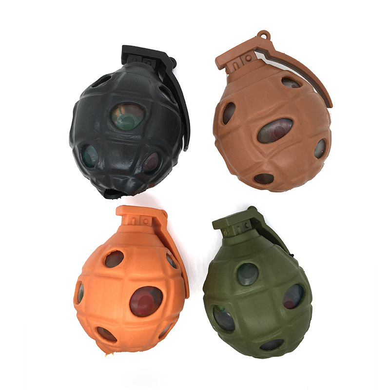 Cross-border best-selling hole ball release simulation grenade toy, cute weapon, TPR soft rubber adult throwing toy pic 6