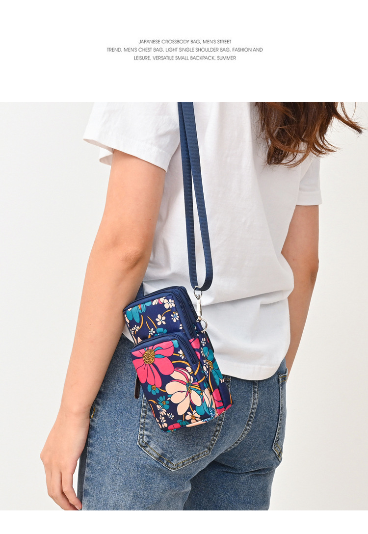 中年妈妈手机包手腕斜挎迷你小包包夏天百搭帆布包竖款零钱包便携详情24