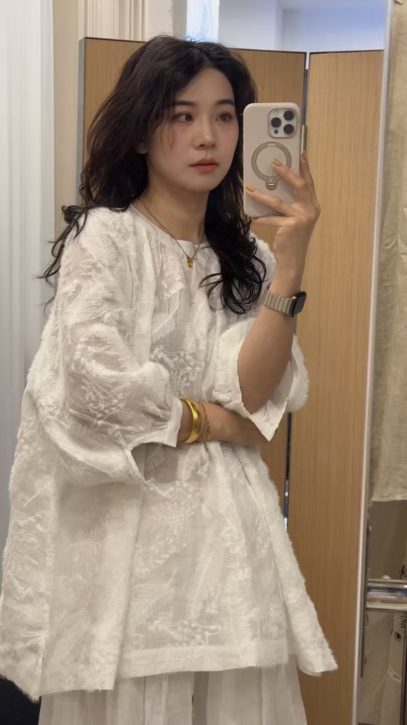 2025夏季新款苎麻羽毛刺绣T恤衫女文艺时尚纯色七分袖宽松套头衬详情8