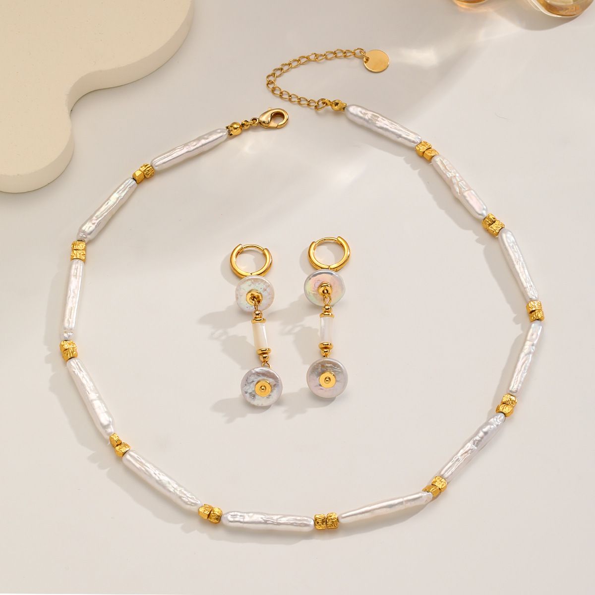 Nasha Cross-border Exclusive Toothpick freshwater Pearl Necklace Earring Set: Light luxury and Versatile Baroque pearl necklace pic 4