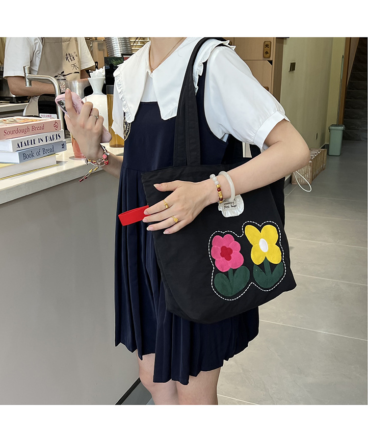 春夏新款小花布包潮流刺绣花朵托特包时尚2025ins 风包女上班通勤详情25
