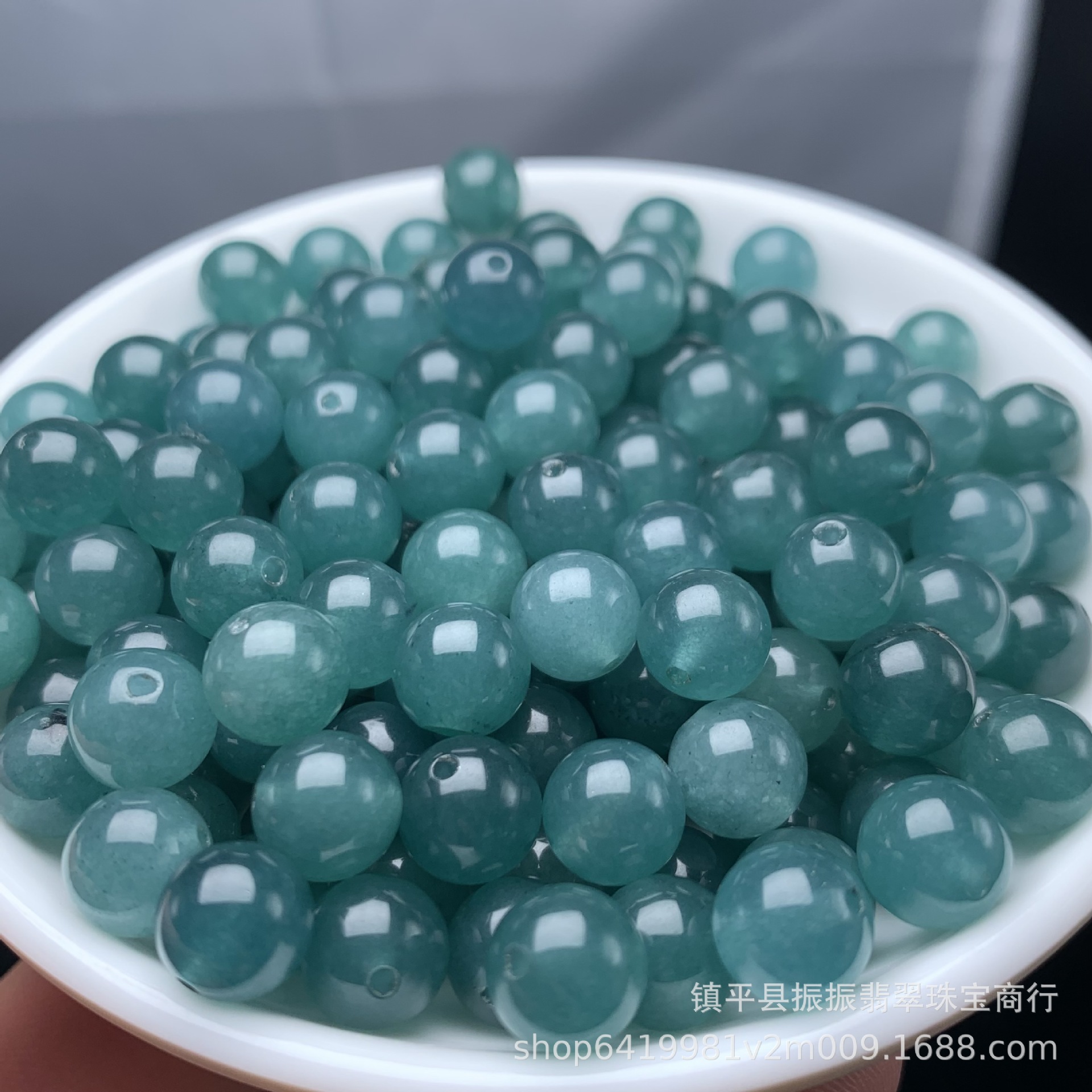 高冰翡翠蓝水色8mm圆珠批发 diy玉石饰品手链项链散珠玉珠手串详情4