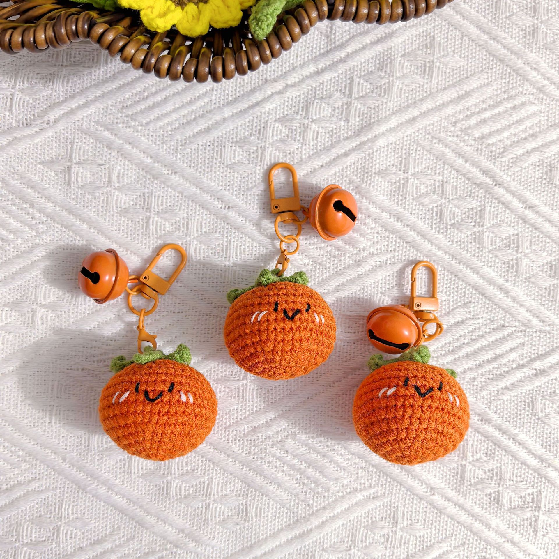 纯手工DIY钩织成品蔬菜西红柿钥匙扣小南瓜 包包挂件  手机挂饰详情4