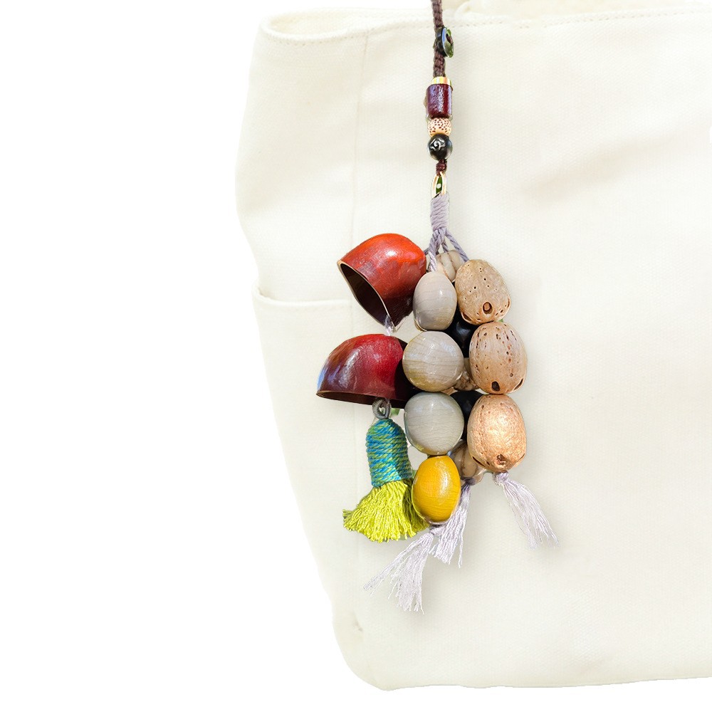 天然果壳摇铃风铃包包配饰挂件手工编织森系植物果壳挂铃背包挂饰详情18