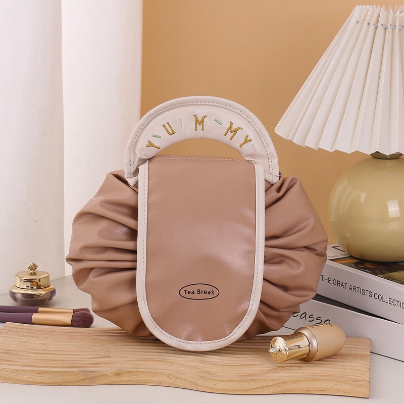 2025新款懒人化妆包女大容量便携洗漱包防水防尘束口收纳袋旅行详情3