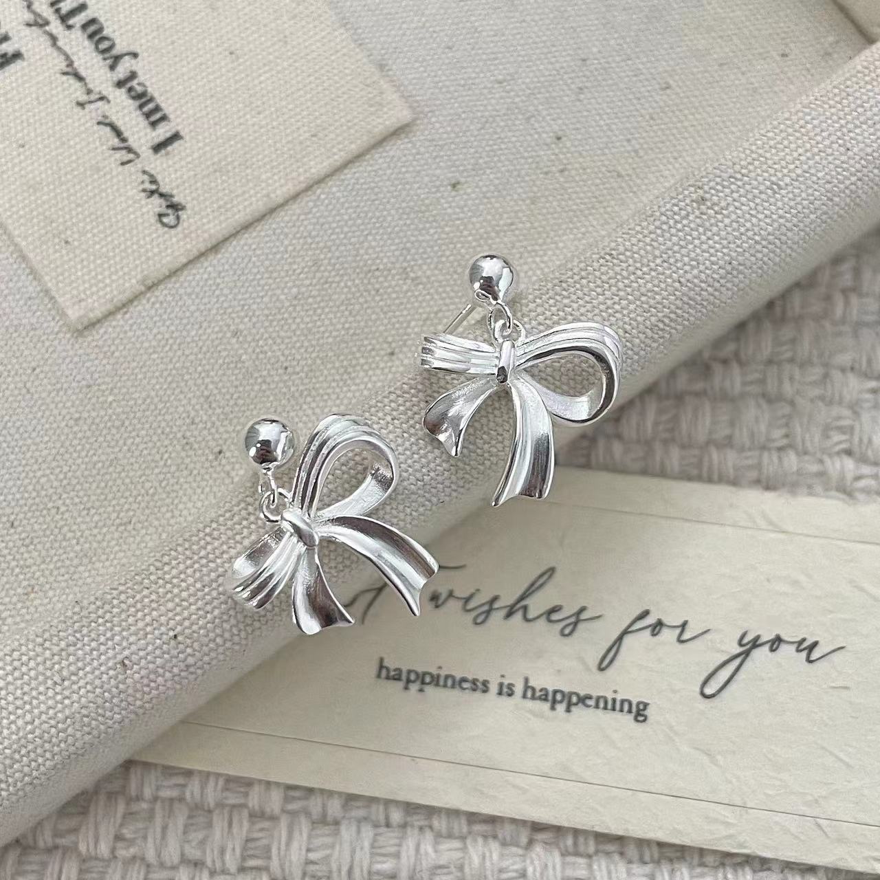 S925纯银韩版小众设计感蝴蝶结耳钉韩式风复古简约基础款耳饰批发详情2