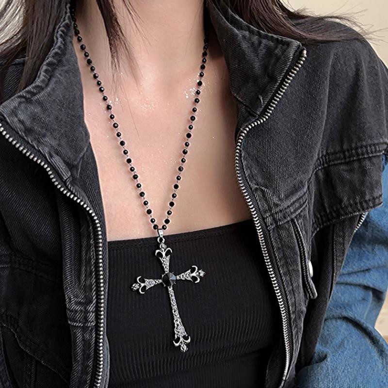 Cool and retro dark cross beaded necklace, a niche long subculture hot girl beaded high-end sweater chain pic 12