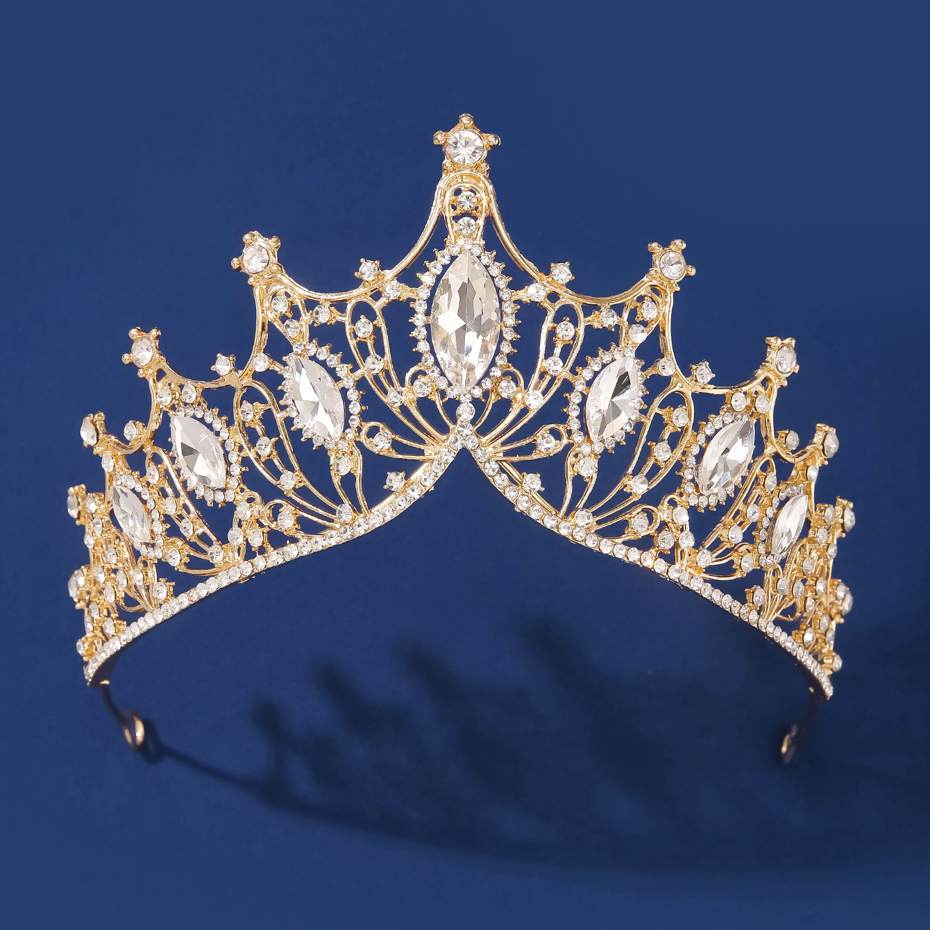 Nuevo estilo nupcial coronas coreanas blanco strass hecho a mano tocados vestidos de novia accesorios de fotografía vestidos de boda accesorios para el cabello pic 13