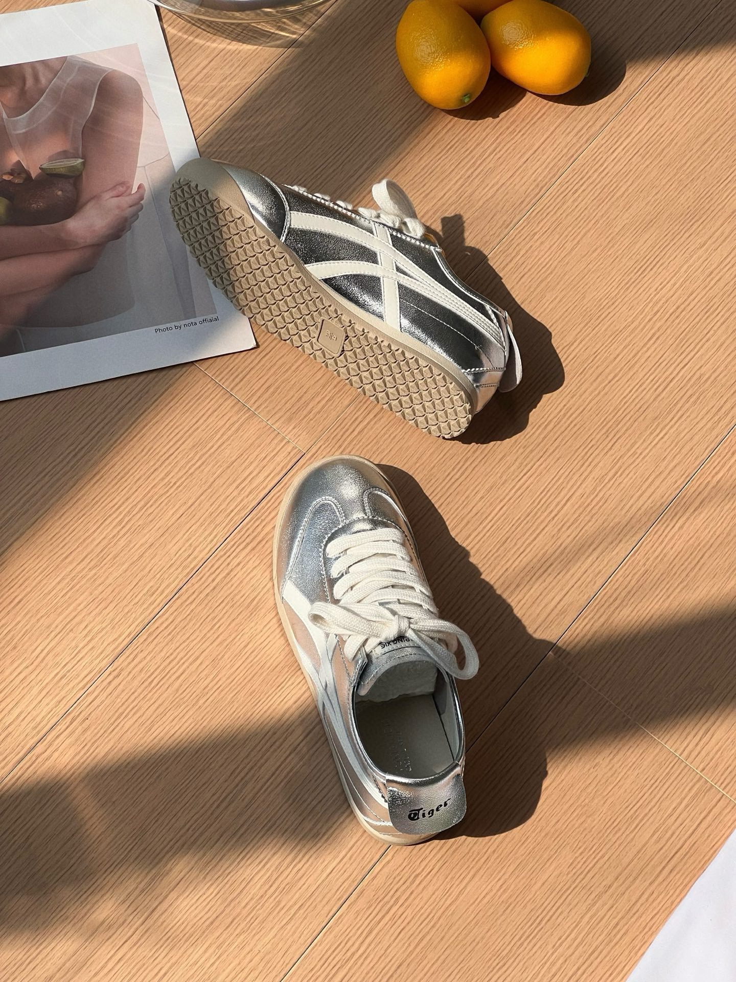 Leather retro red De Xun shoes for women, 2025 new style American flat sports Forrest Gump casual shoes, cowhide white sneakers pic 19