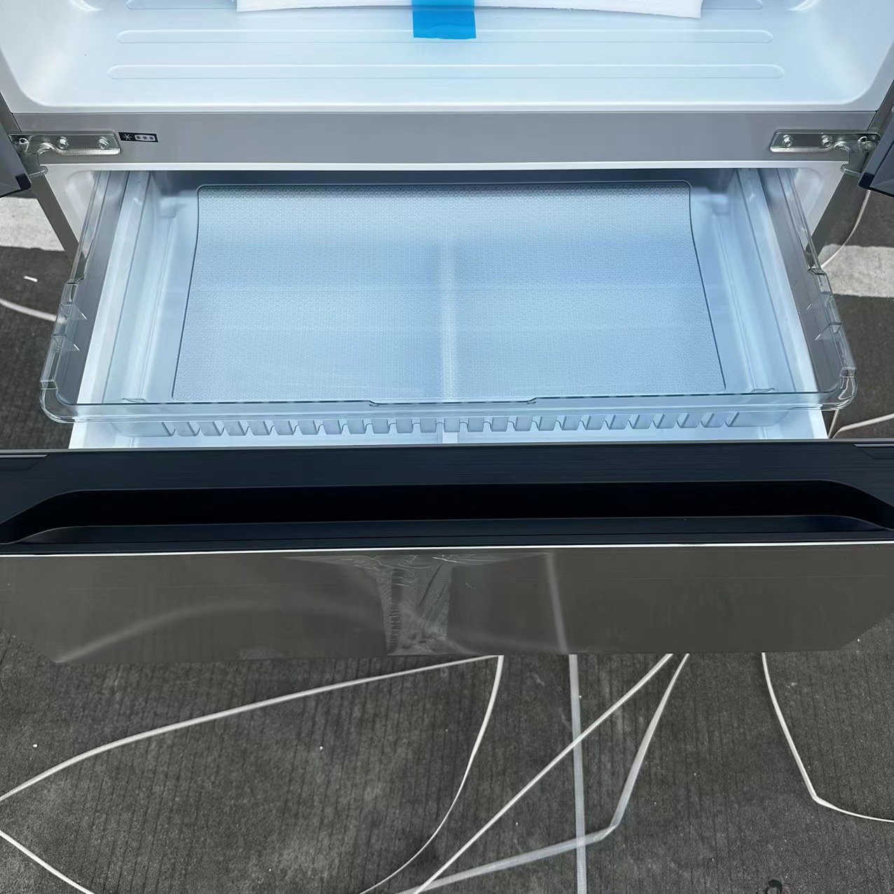 French-style four-door refrigerator with water dispenser, air-cooled frost-free large-capacity household refrigerator, export and foreign trade refrigerator pic 9