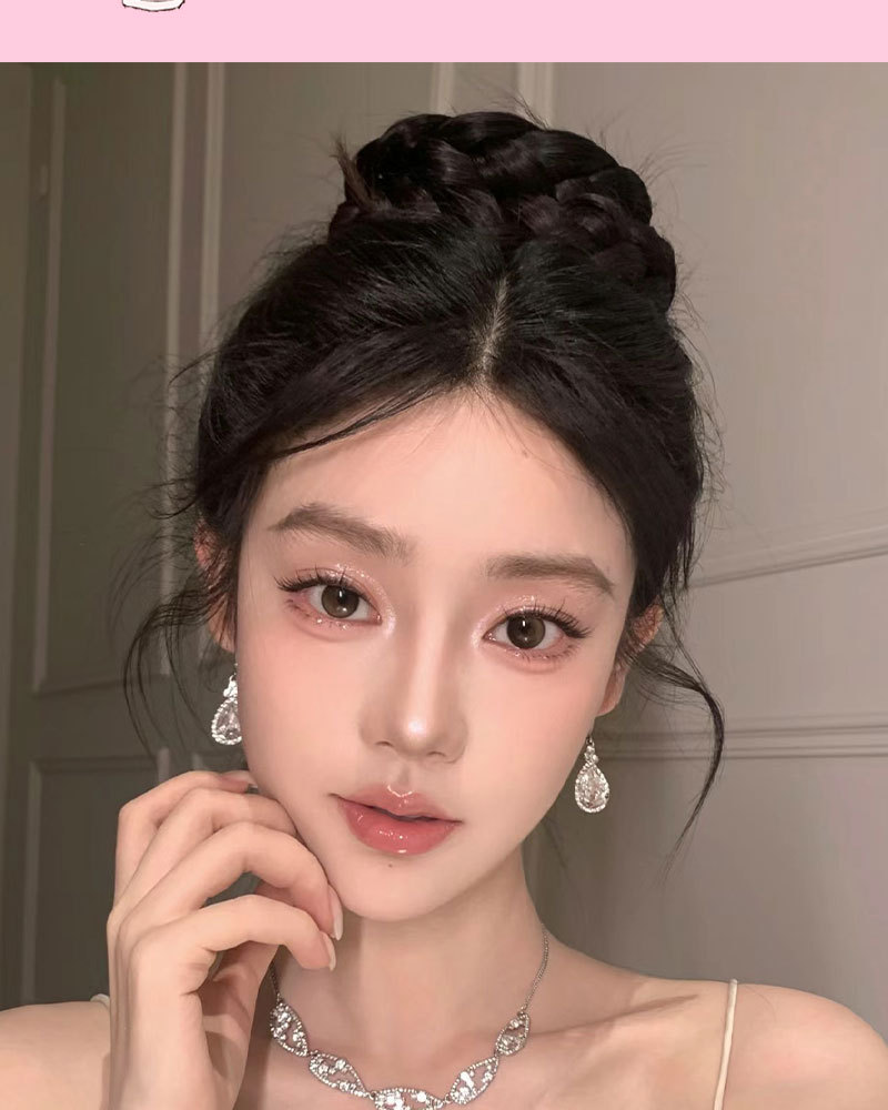 Jiujiu Diary Card Tong Cat Cushion BB Cream: Oil Control, Concealing, Long-lasting water Resistance, No Makeup smudging, Affordable Student cushion Cream pic 11